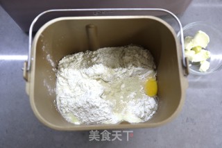 椰蓉吐司的做法步骤：2
