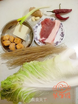 炖大菜的做法步骤：1