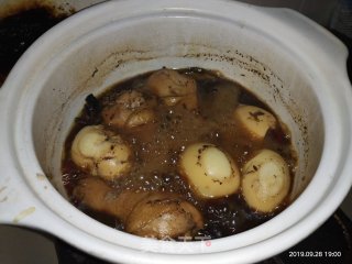 卤鸡腿卤蛋的做法步骤：4