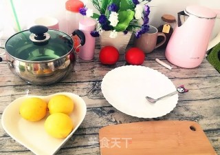 防秋燥，柠檬蜂蜜水的做法步骤：2