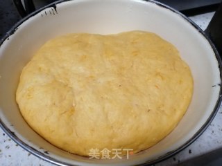 南瓜玫瑰花馒头的做法步骤：3