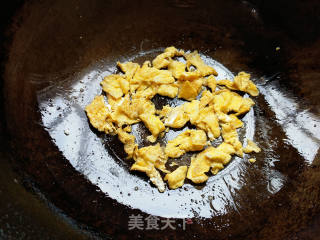 白玉菇丝瓜汤的做法步骤：3