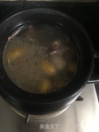 青橄榄煲鸭汤的做法步骤：8