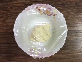 韭菜盒子的做法步骤：1