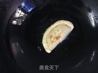 韭菜盒子的做法步骤：9