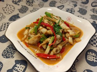 青红椒炒蛏子的做法步骤：9