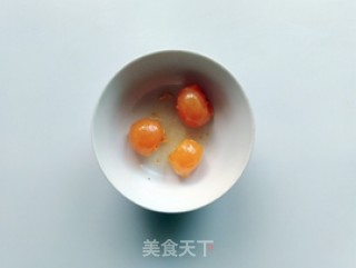 咸蛋黄虎皮青椒的做法步骤：3