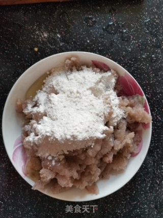 纯纯的虾丸的做法步骤：4