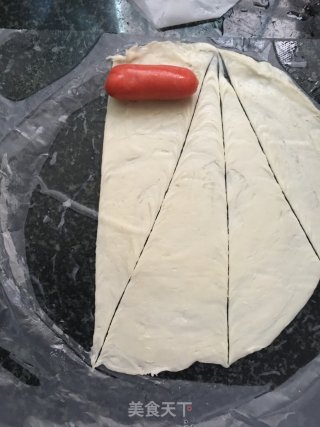 手抓饼卷火腿肠的做法步骤：3
