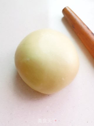 葱香肉松面包卷的做法步骤：6