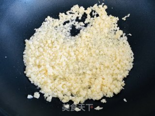 金针菇这样做，比肉还好吃，零失败的蒜蓉金针菇的做法步骤：5