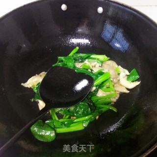 青菜炒平菇的做法步骤：7