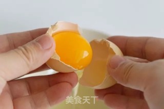 黄金蛋炒饭的做法步骤：1