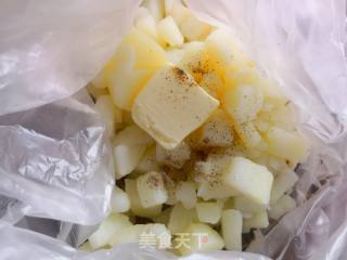 土豆泥披萨（海鲜版）的做法步骤：3