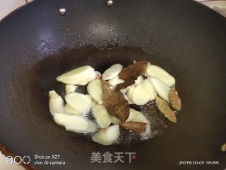 板栗焖草鸡的做法步骤：4