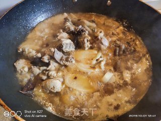 板栗焖草鸡的做法步骤：8