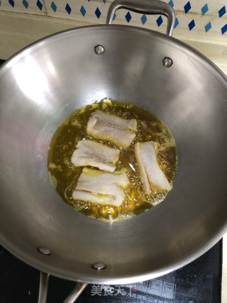 香煎鳕鱼的做法步骤：3