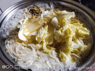 白菜榨菜面的做法步骤：7