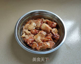 家庭版香鸡煲的做法步骤：2