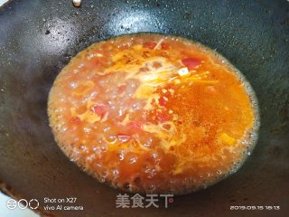 金针菇西红柿汤的做法步骤：4