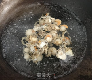 青椒爆炒扇贝肉的做法步骤：4