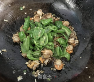 青椒爆炒扇贝肉的做法步骤：10