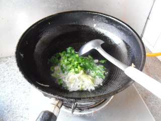 圆白菜炒豆腐干的做法步骤：5