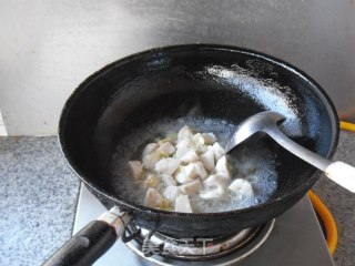 鱼丸烧芹菜的做法步骤：6