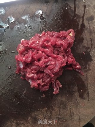 杏鲍菇炒牛肉的做法步骤：3