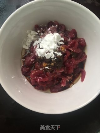 杏鲍菇炒牛肉的做法步骤：4