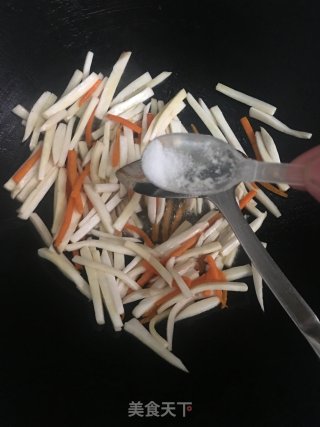 杏鲍菇炒牛肉的做法步骤：7
