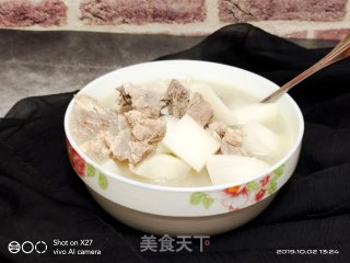 清淡的家常菜(萝卜排骨汤)的做法步骤：8