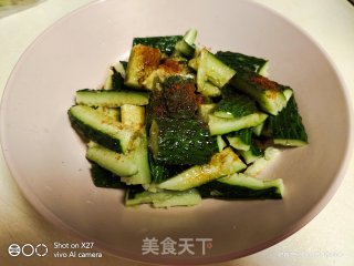 一道凉拌家常菜(凉拌黄瓜)的做法步骤：2