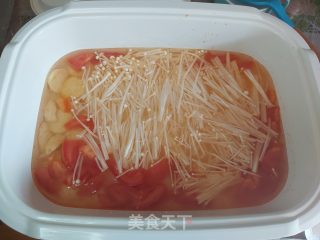 番茄金针豆腐汤的做法步骤：5