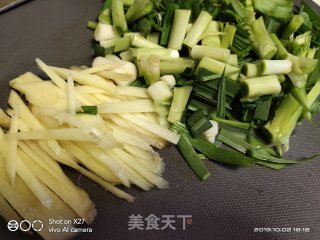 蒜香鱼块的做法步骤：2