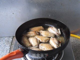 香辣鸡翅的做法步骤：7