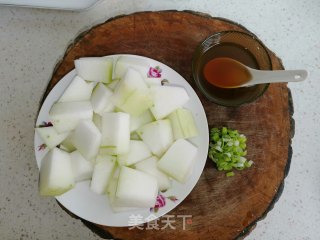红烧冬瓜的做法步骤：2