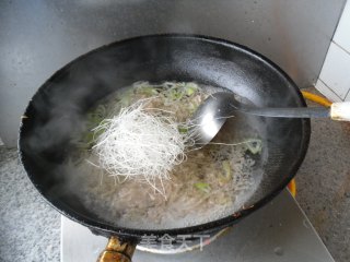 羊肉片汆酸菜的做法步骤：4