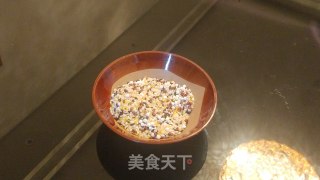 八宝粥系列之黑米燕麦粥的做法步骤：1