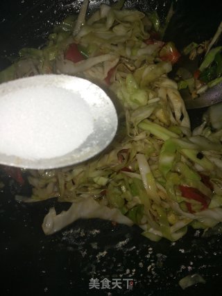 番茄炒包菜的做法步骤：7