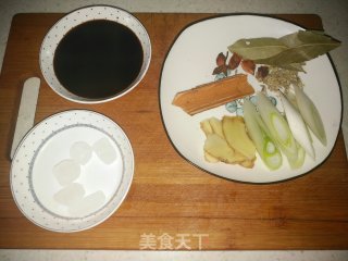 家常红烧肉的做法步骤：5