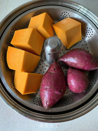 南瓜紫薯糯米糍的做法步骤：1