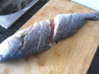 葱烧百花鱼的做法步骤：4
