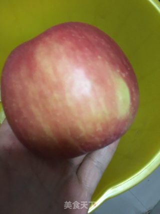 “润燥汤羹”百合银耳苹果糖水的做法步骤：6