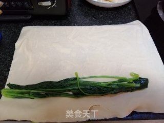 菠菜豆腐皮的做法步骤：5