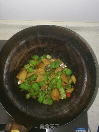 青椒土豆片的做法步骤：5