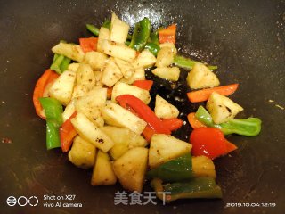 一道酸酸甜甜菠萝炒五花肉的做法步骤：9