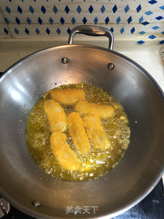 油炸香蕉的做法步骤：3