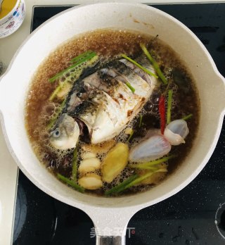 啤酒鲫鱼的做法步骤：6