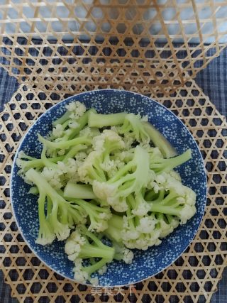 白灼花菜的做法步骤：7